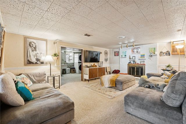 126 Mount Odin Drive, Hempfield Twp, PA 15601