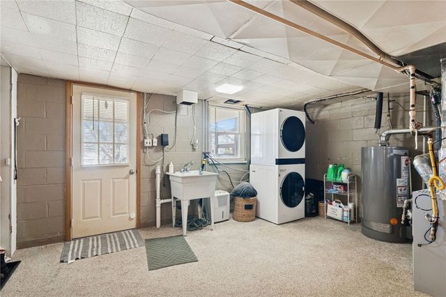 126 Mount Odin Drive, Hempfield Twp, PA 15601