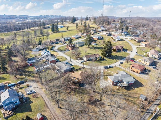 126 Mount Odin Drive, Hempfield Twp, PA 15601