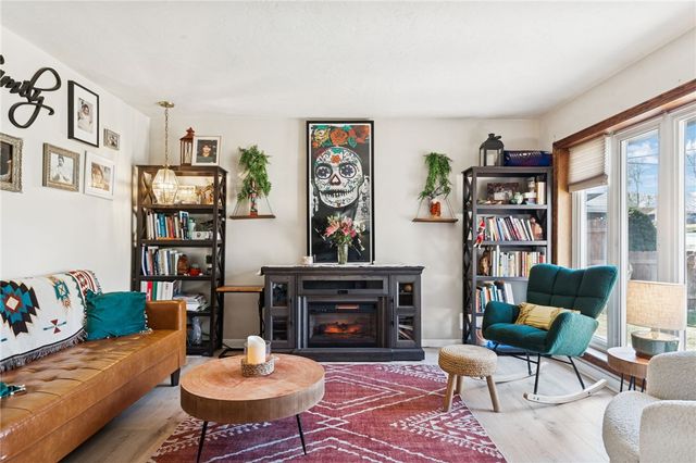 126 Mount Odin Drive, Hempfield Twp, PA 15601