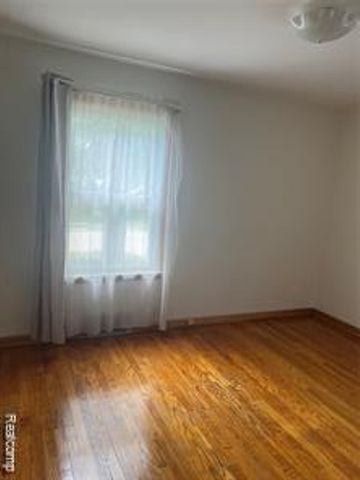 3141 Berkshire Avenue, Warren, MI 48091