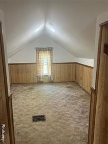 3141 Berkshire Avenue, Warren, MI 48091