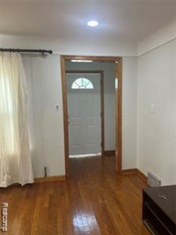 3141 Berkshire Avenue, Warren, MI 48091