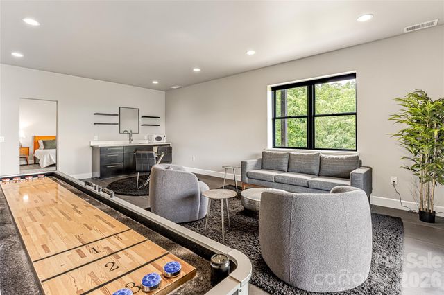 840 Fontana Trace Drive, Almond, NC 28702