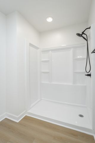 300 Osceola Dr, Whitwell, TN 37397