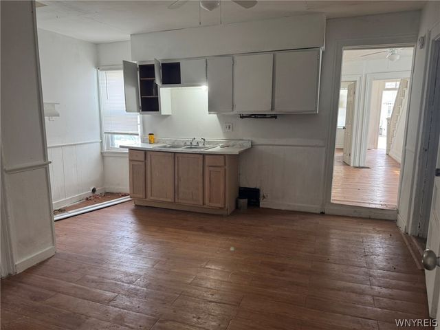 435 Elmwood Avenue, Niagara Falls, NY 14301