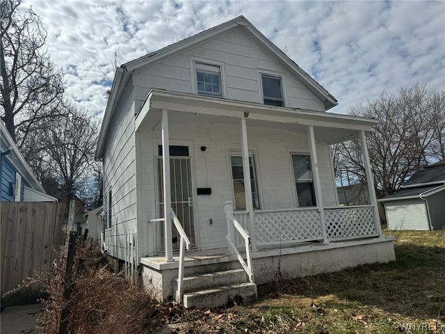 435 Elmwood Avenue, Niagara Falls, NY 14301