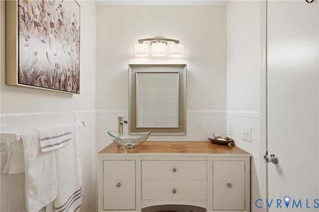 5995 Anvil Ln, Mechanicsville, VA 23111