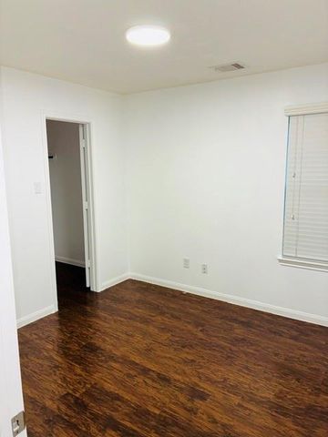 6114 El Oro Drive, Houston, TX 77048