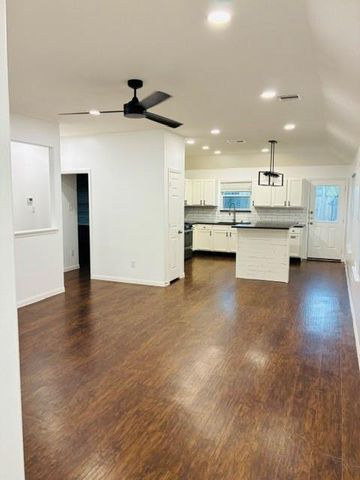 6114 El Oro Drive, Houston, TX 77048