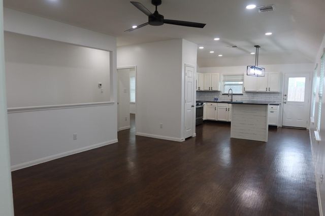 6114 El Oro Drive, Houston, TX 77048