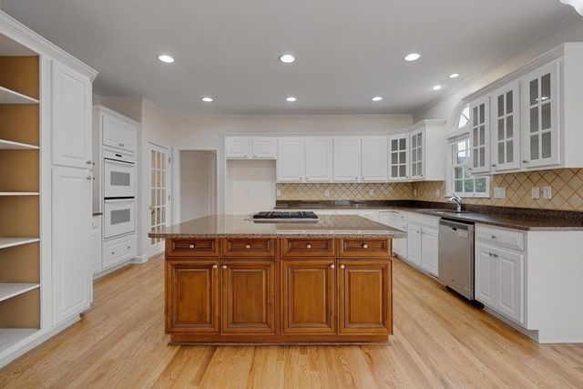 4571 Rutherford Drive, Marietta, GA 30062
