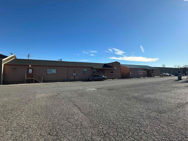 200 & 210 N Volland St., Kennewick, WA 99336