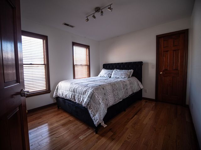 136 Glenwood Lane, Hurricane, WV 25526