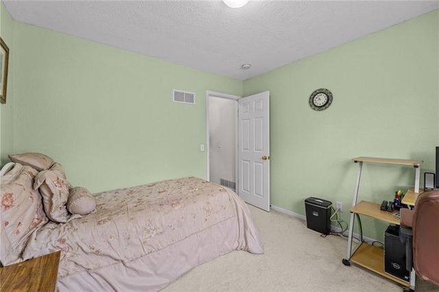 604 Stowe Court, Lawrence, KS 66049