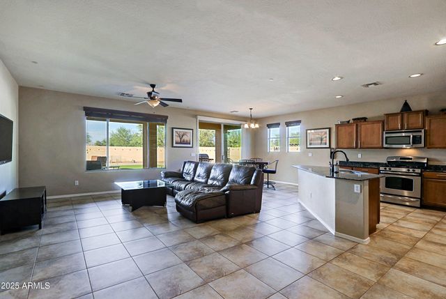 11036 E QUARRY Avenue, Mesa, AZ 85212