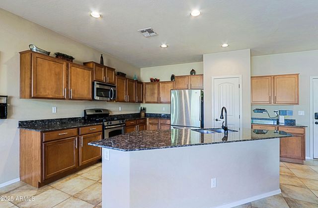 11036 E QUARRY Avenue, Mesa, AZ 85212