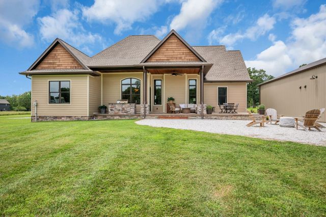 1261 Highway 48, S, Dickson, TN 37055