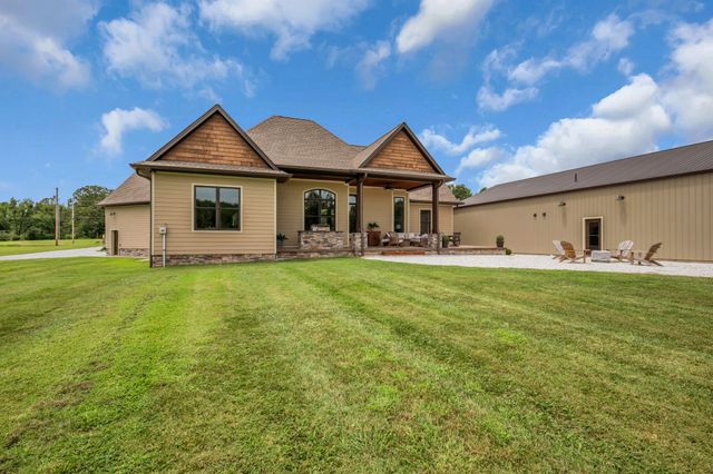 1261 Highway 48, S, Dickson, TN 37055