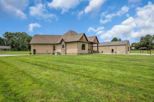 1261 Highway 48, S, Dickson, TN 37055