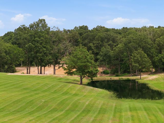 1261 Highway 48, S, Dickson, TN 37055