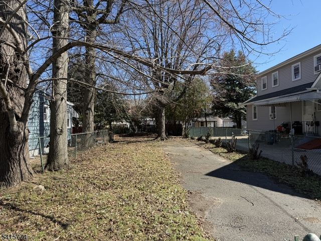 102 Randall Ave, Trenton City, NJ 08611