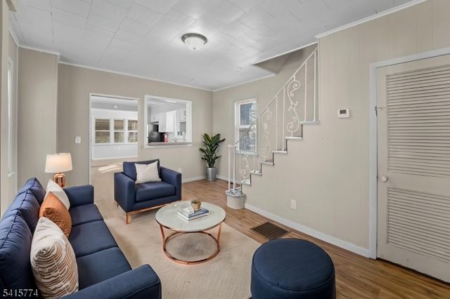 102 Randall Ave, Trenton City, NJ 08611