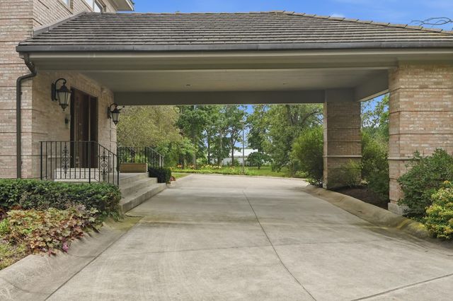 861 S 800 W, Hebron, IN 46341