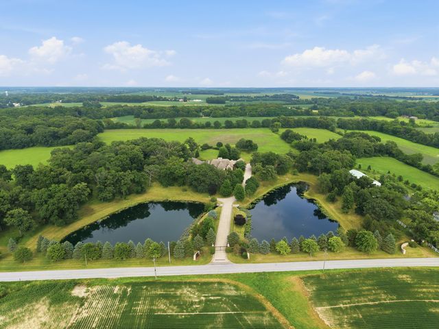 861 S 800 W, Hebron, IN 46341
