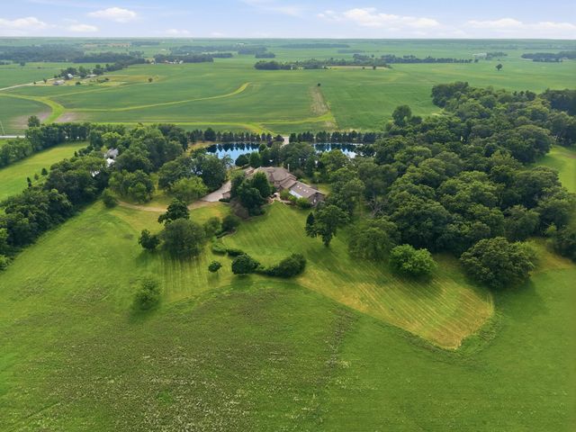 861 S 800 W, Hebron, IN 46341