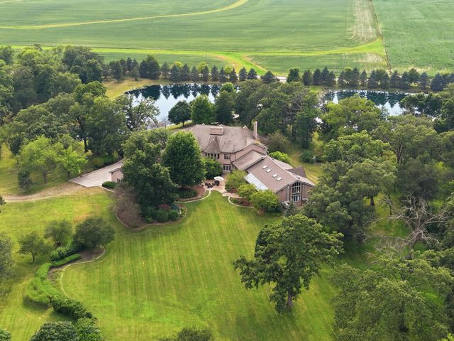 861 S 800 W, Hebron, IN 46341