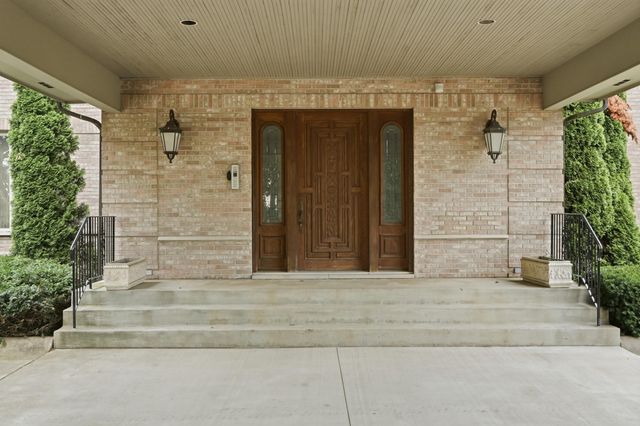 861 S 800 W, Hebron, IN 46341