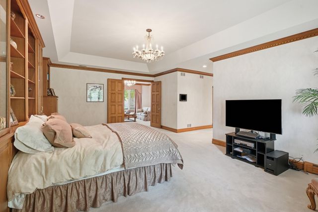 861 S 800 W, Hebron, IN 46341