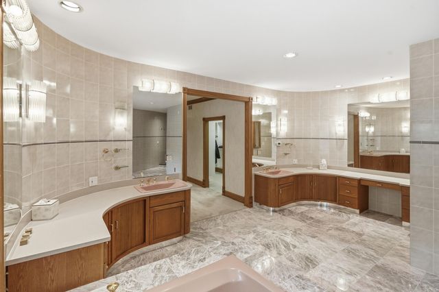 861 S 800 W, Hebron, IN 46341