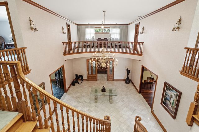 861 S 800 W, Hebron, IN 46341