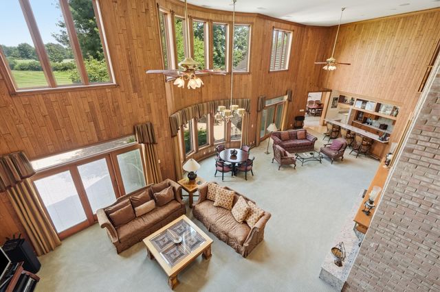 861 S 800 W, Hebron, IN 46341