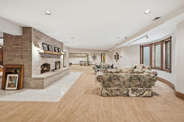 861 S 800 W, Hebron, IN 46341