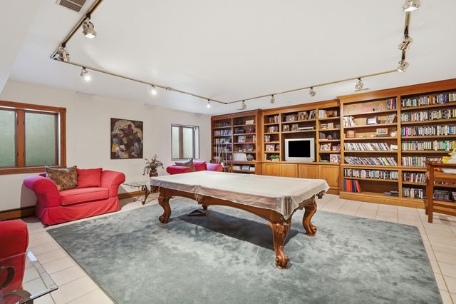 861 S 800 W, Hebron, IN 46341