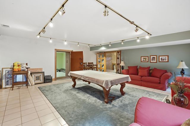 861 S 800 W, Hebron, IN 46341