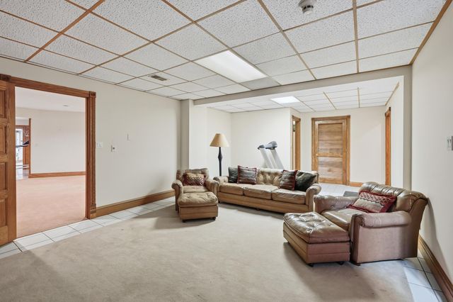 861 S 800 W, Hebron, IN 46341