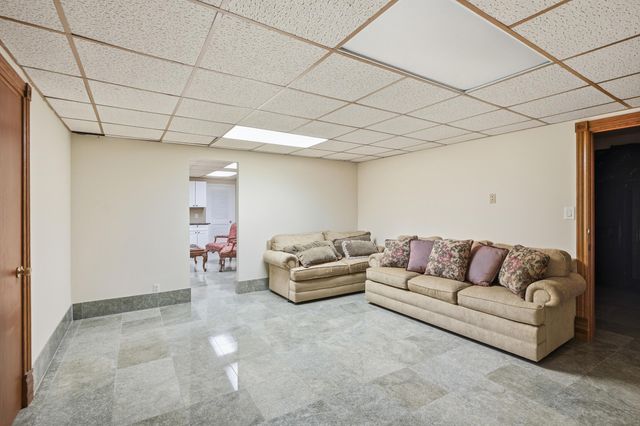 861 S 800 W, Hebron, IN 46341