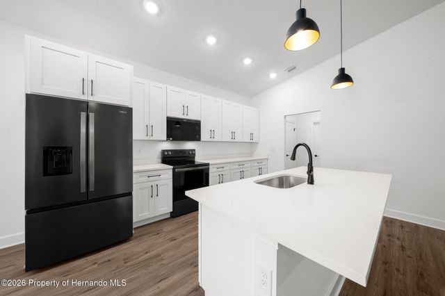 10153 Lynnhaven Road, Spring Hill, FL 34608