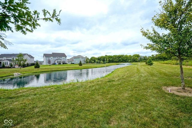 8872 Coldwater Circle, Mccordsville, IN 46055