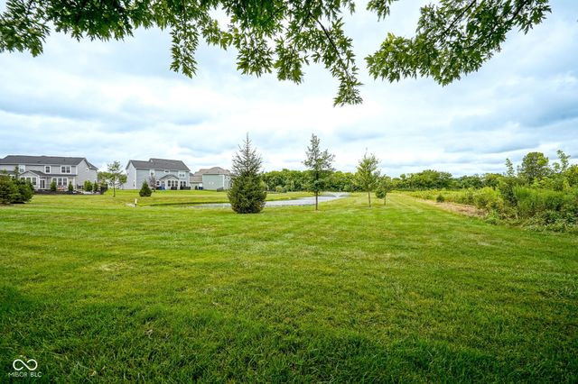 8872 Coldwater Circle, Mccordsville, IN 46055