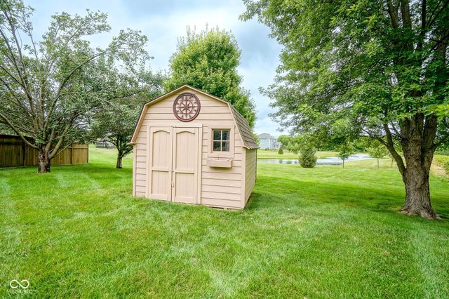 8872 Coldwater Circle, Mccordsville, IN 46055