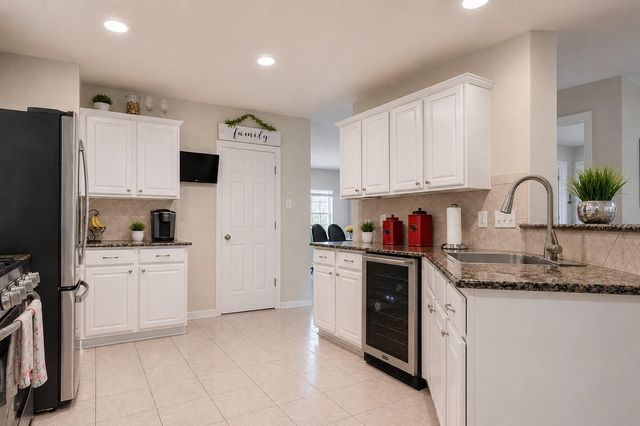 9319 Filaree Ridge Lane, Houston, TX 77089