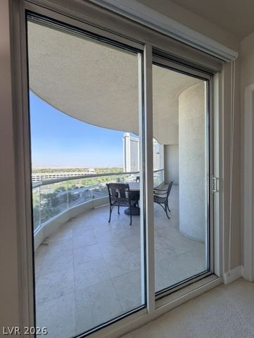 2777 Paradise 807, Las Vegas, NV 89109