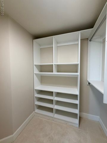 2777 Paradise 807, Las Vegas, NV 89109