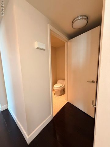 2777 Paradise 807, Las Vegas, NV 89109