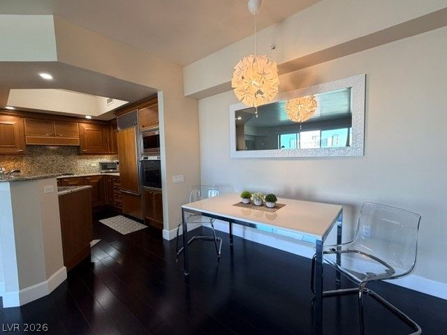 2777 Paradise 807, Las Vegas, NV 89109